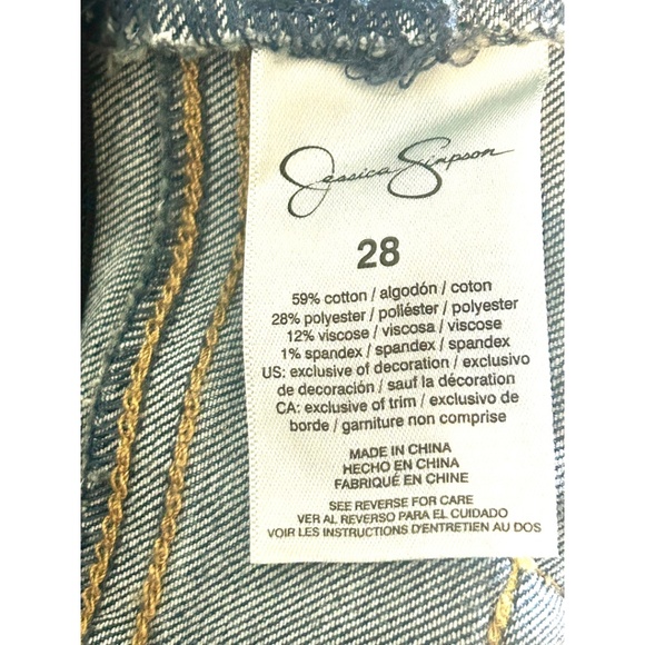 Jessica Simpson Soft Sculpt Flare Jeans in Size 28 - Picture 5 of 6